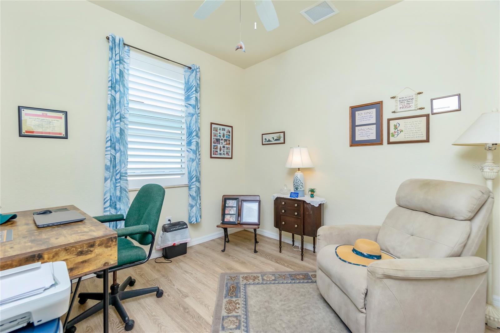 VILLAS AT CHARLESTON PARK PH 02 - Residential