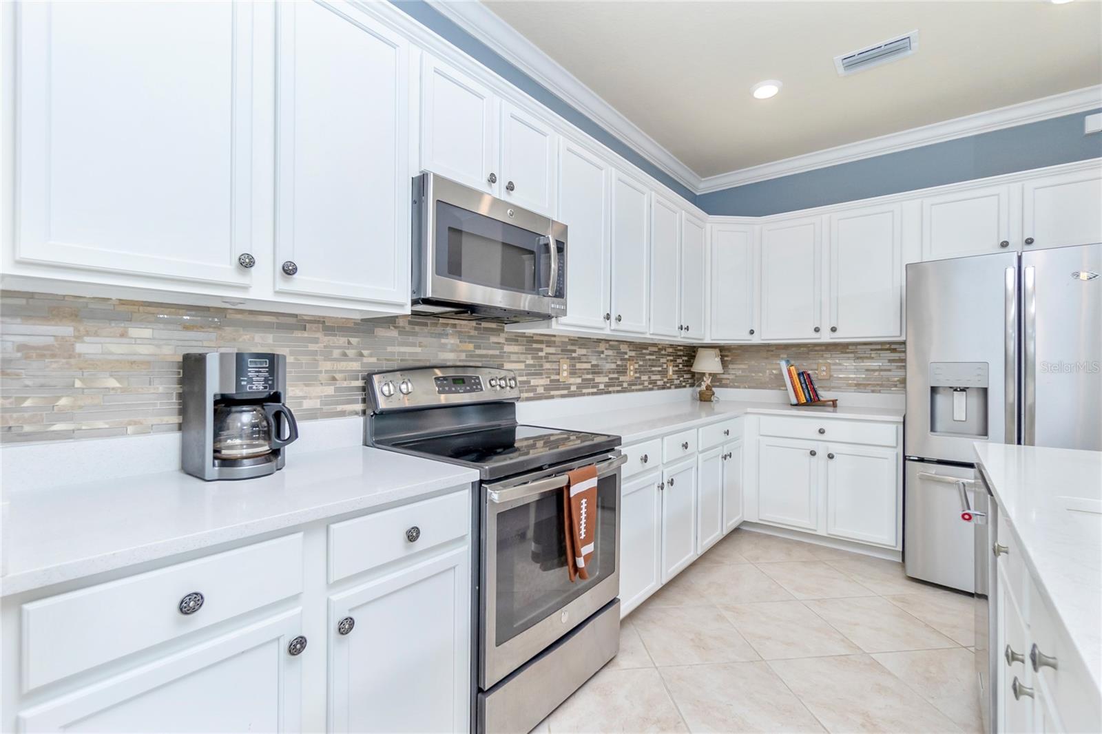 VILLAS AT CHARLESTON PARK PH 02 - Residential