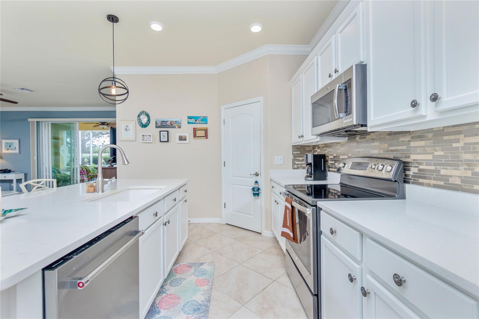 VILLAS AT CHARLESTON PARK PH 02 - Residential