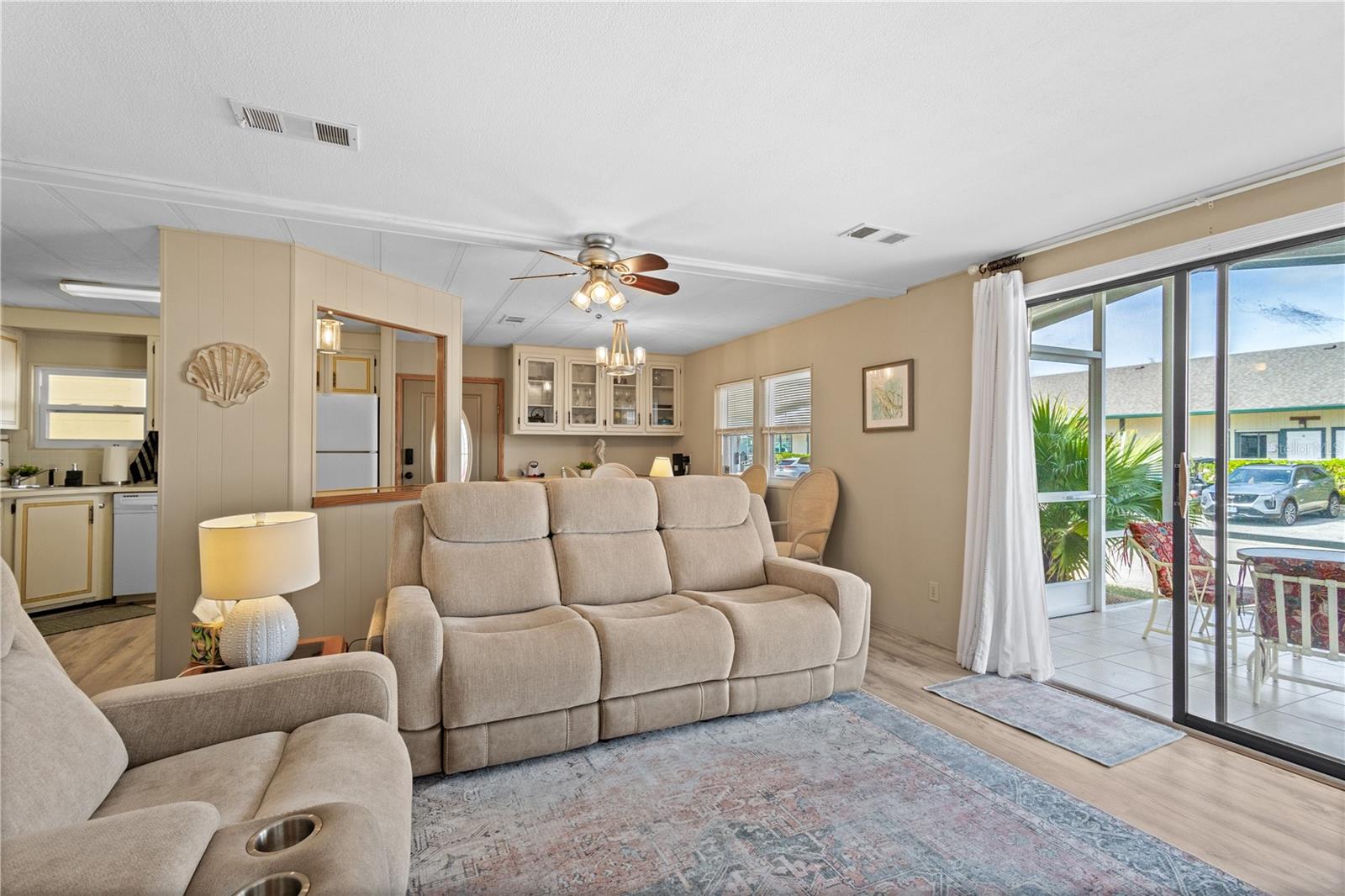MAPLE LEAF ESTATES - Residential