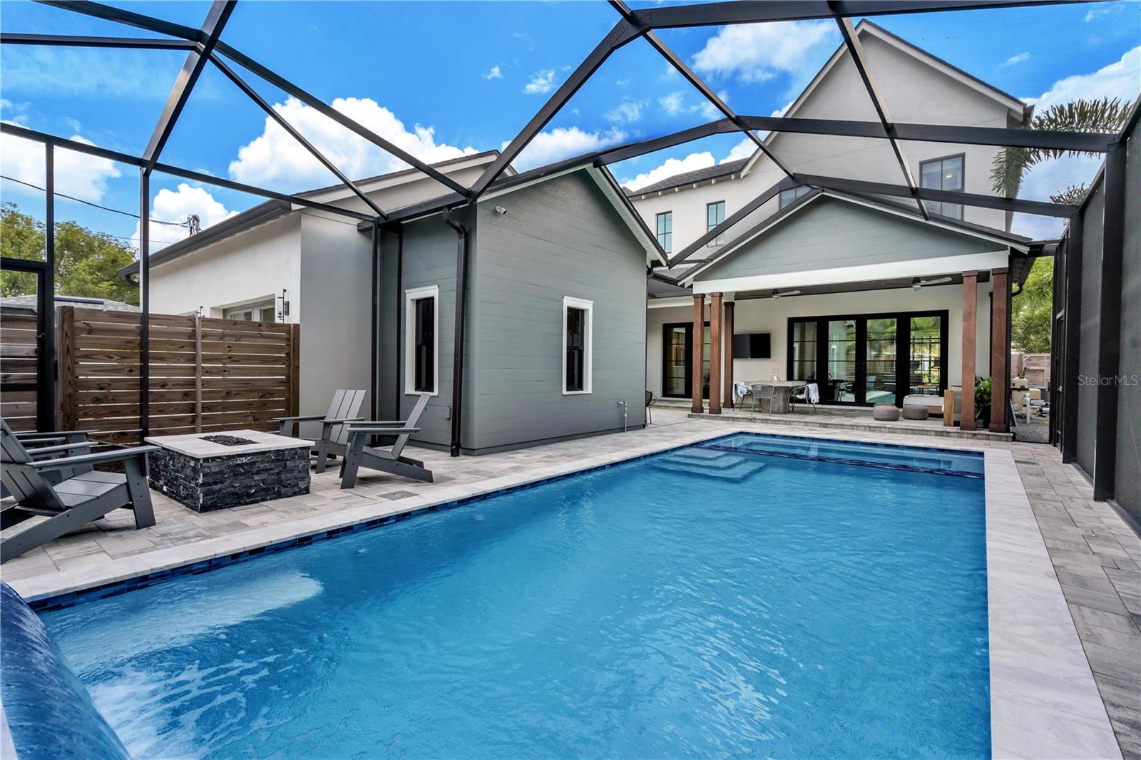 RIDGEWOOD PARK - Residential