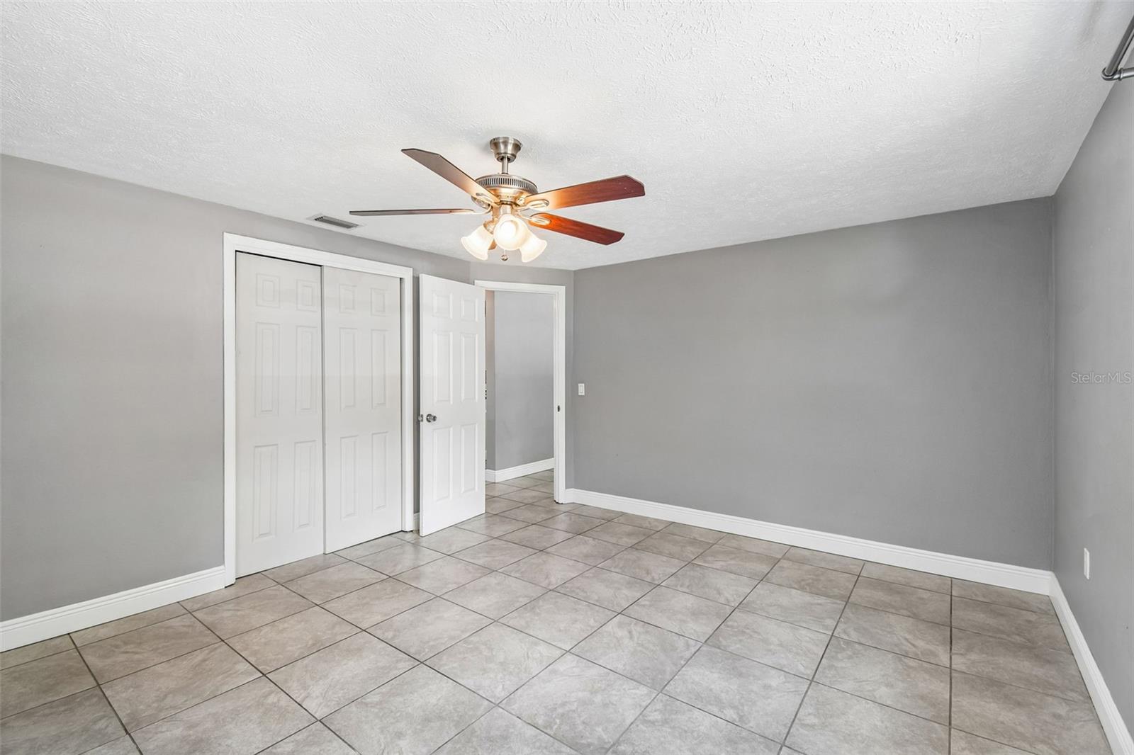 VALENCIA HEIGHTS - Residential