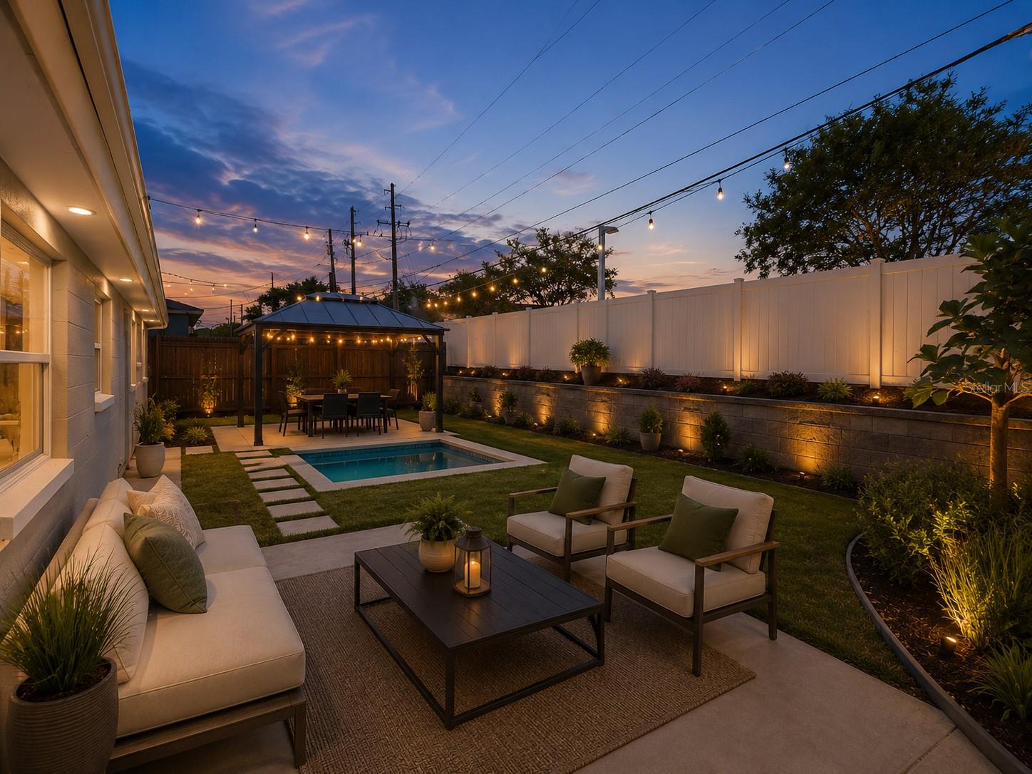 VALENCIA HEIGHTS - Residential