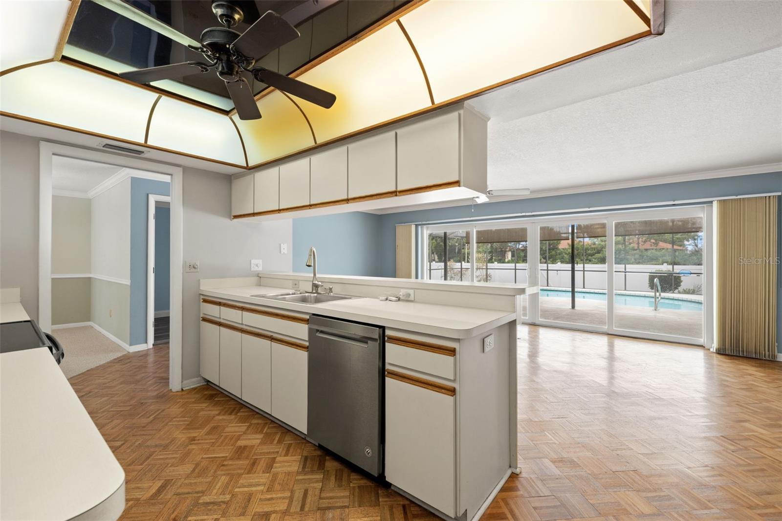 CLUBHOUSE ESTATES OF COUNTRYSIDE - Residential