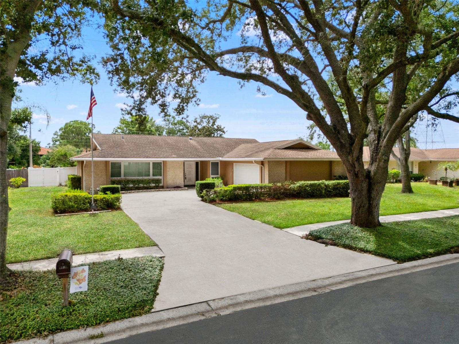 CLUBHOUSE ESTATES OF COUNTRYSIDE - Residential