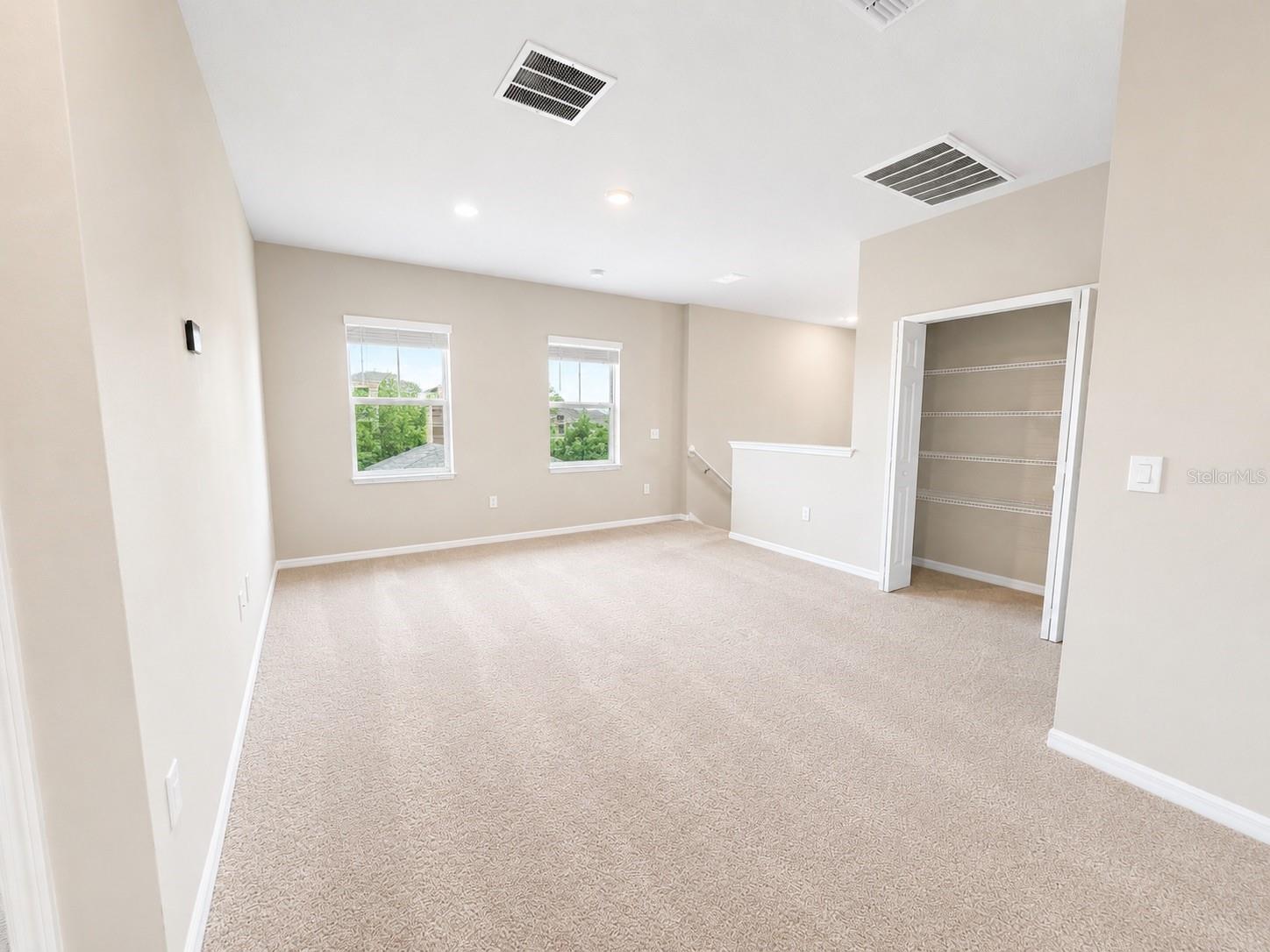 VILLAGES/MINNEOLA HILLS PH 1A - Residential Lease