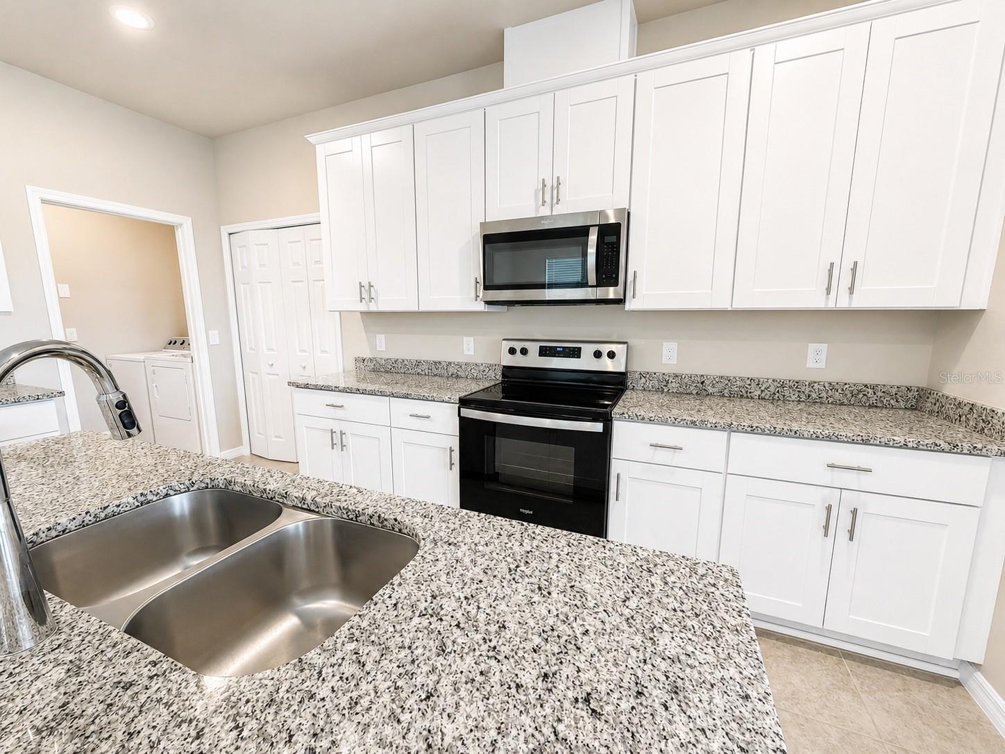 VILLAGES/MINNEOLA HILLS PH 1A - Residential Lease