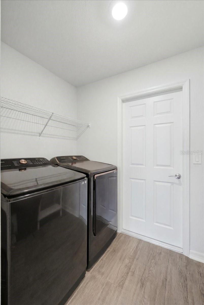 ANISTON - Residential
