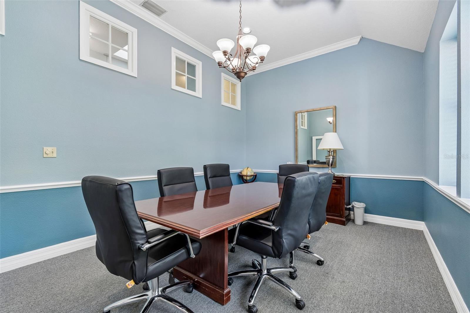 HENDERSONS TAMPA HEIGHTS - Commercial Sale