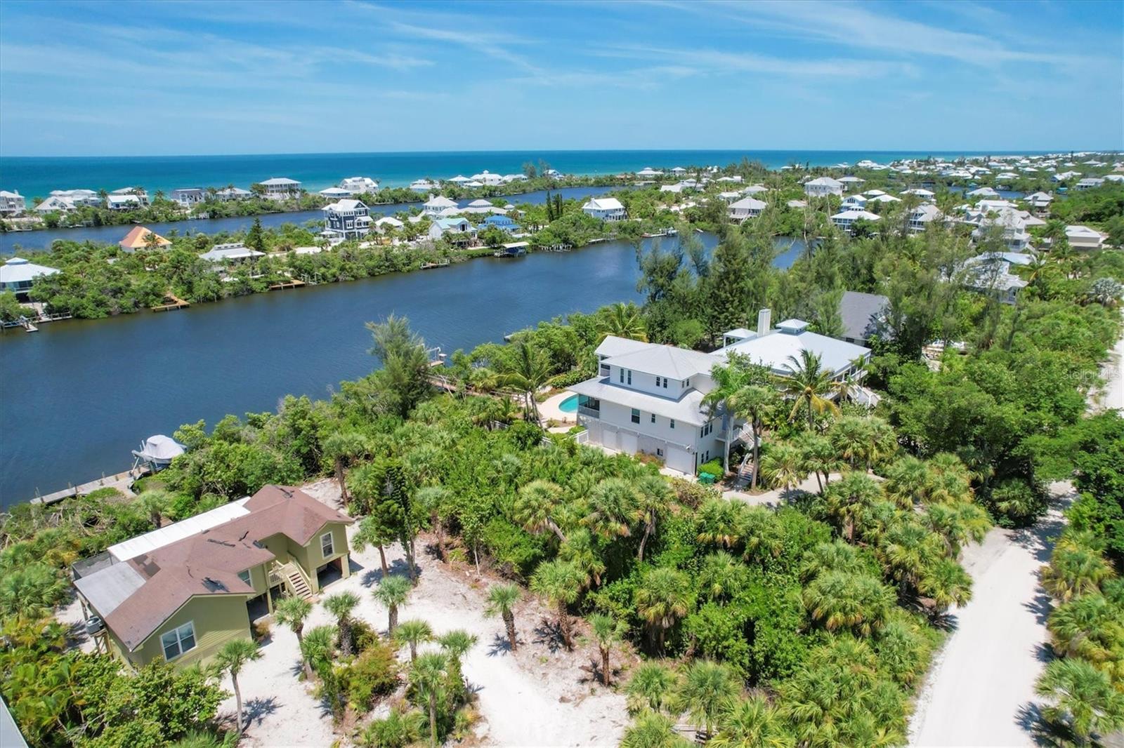 PALM ISLAND ESTATE - Land