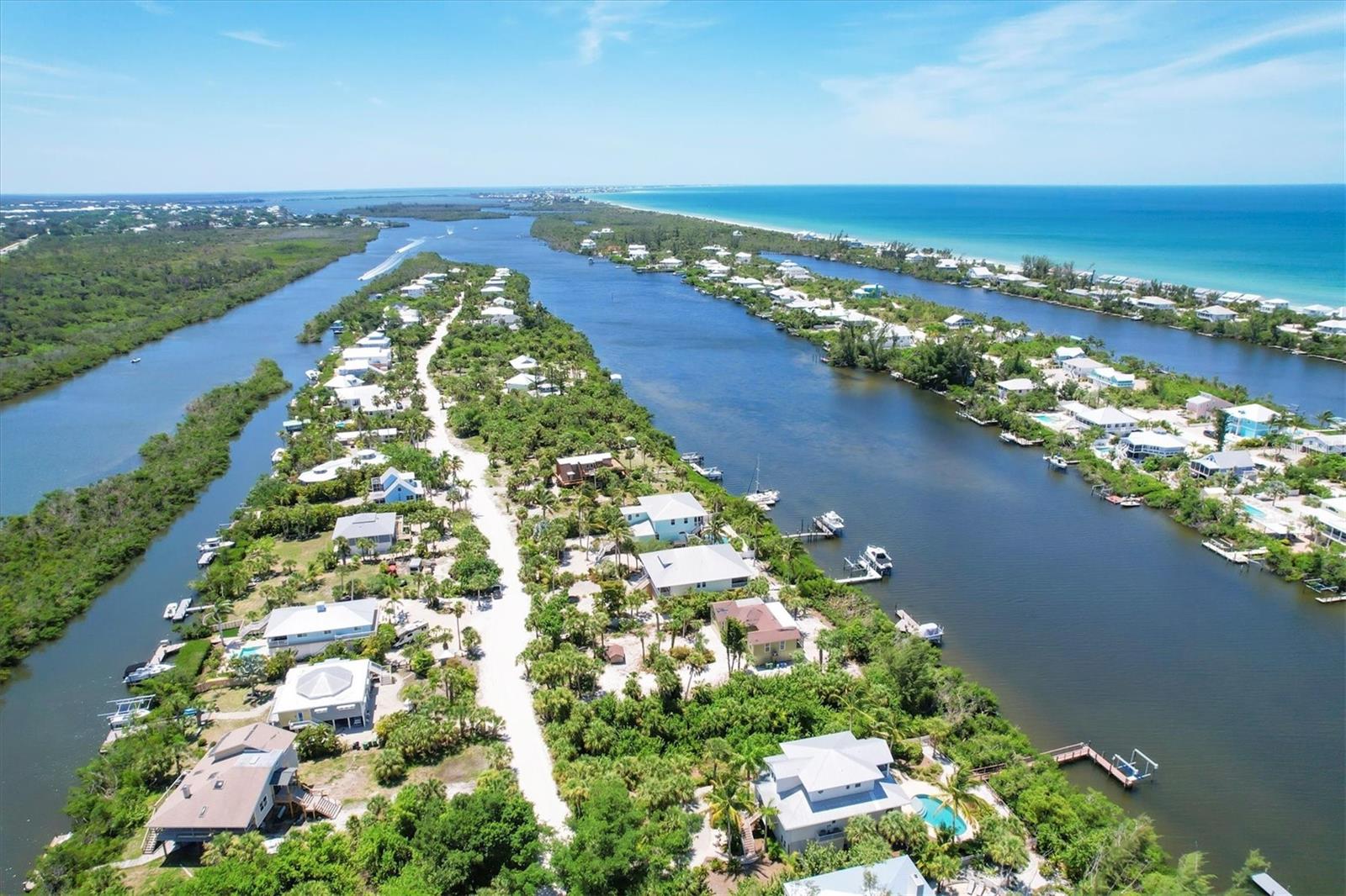 PALM ISLAND ESTATE - Land