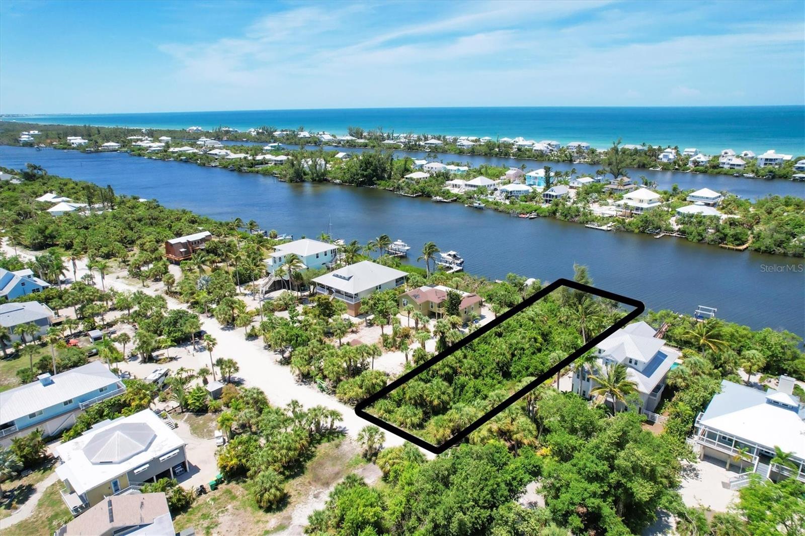 PALM ISLAND ESTATE - Land