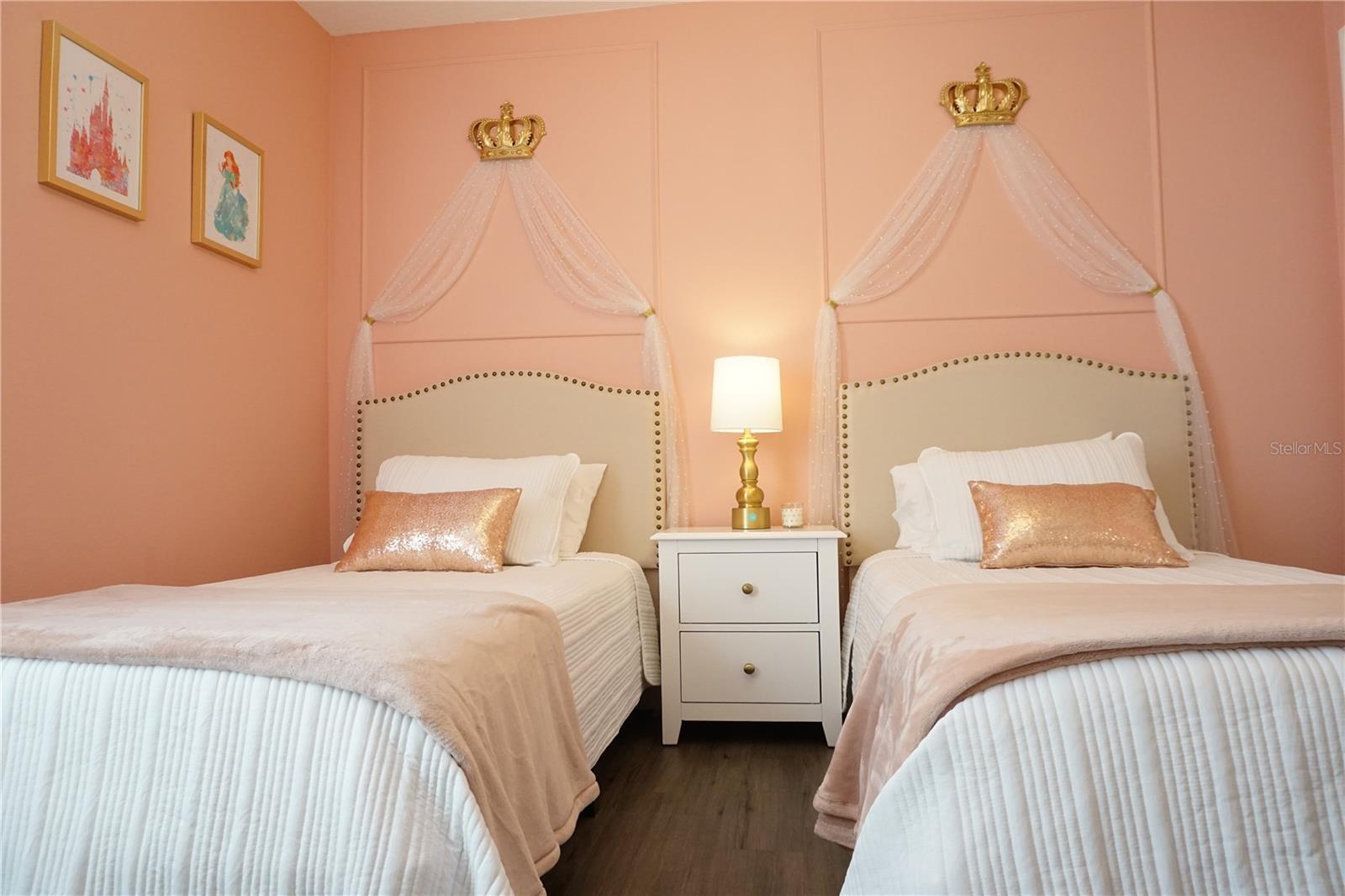 SOLARA RESORT VACATION VILLAS REP - Residential