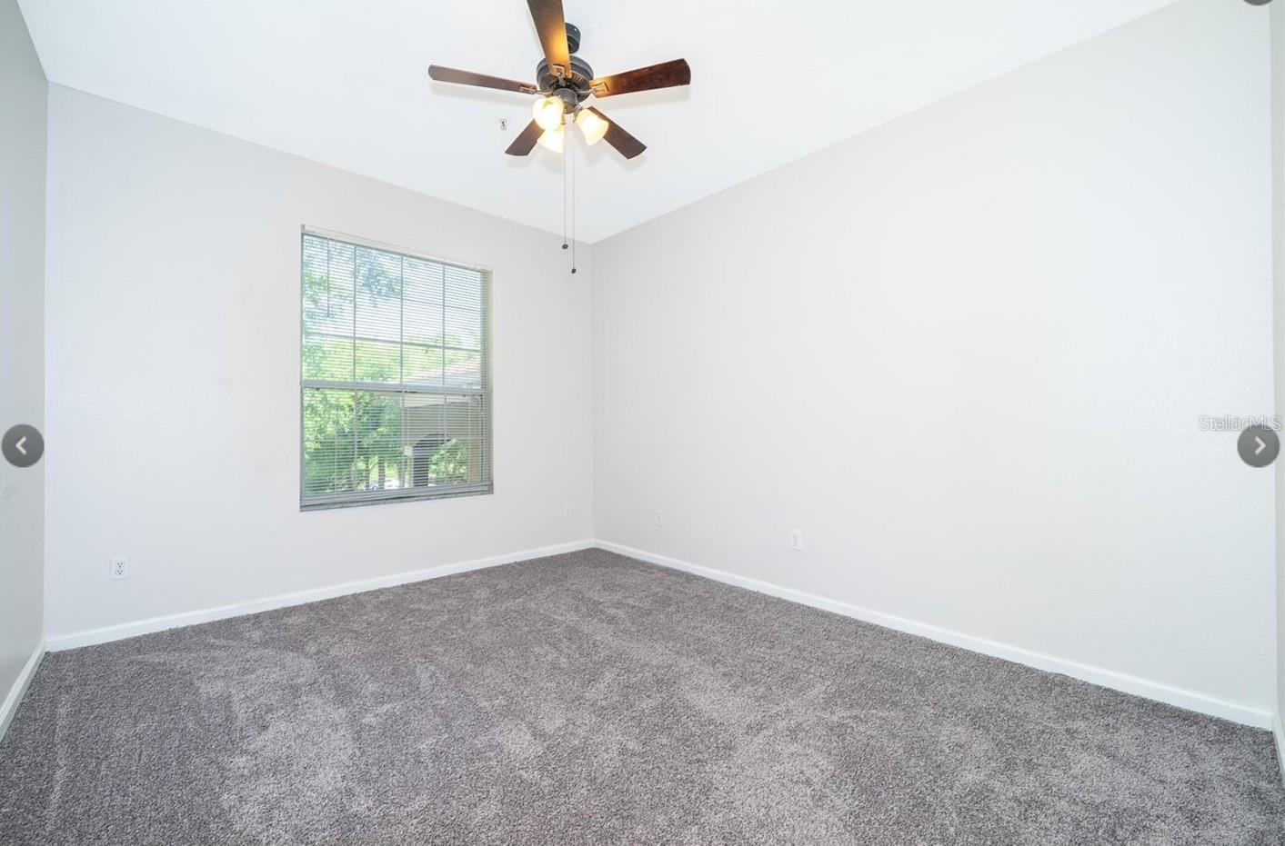 CRESTVIEW CONDO PH 01 - Residential