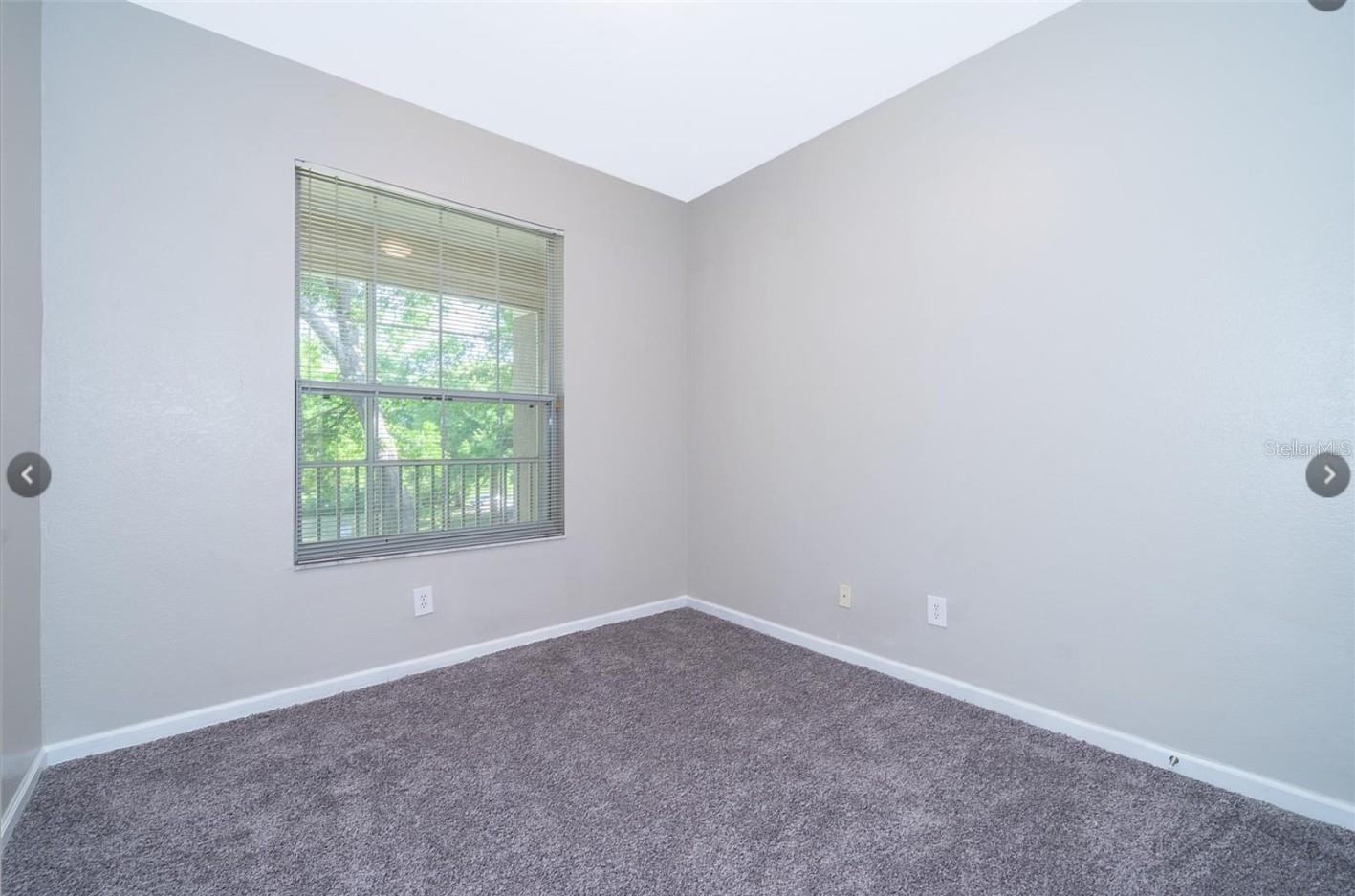 CRESTVIEW CONDO PH 01 - Residential