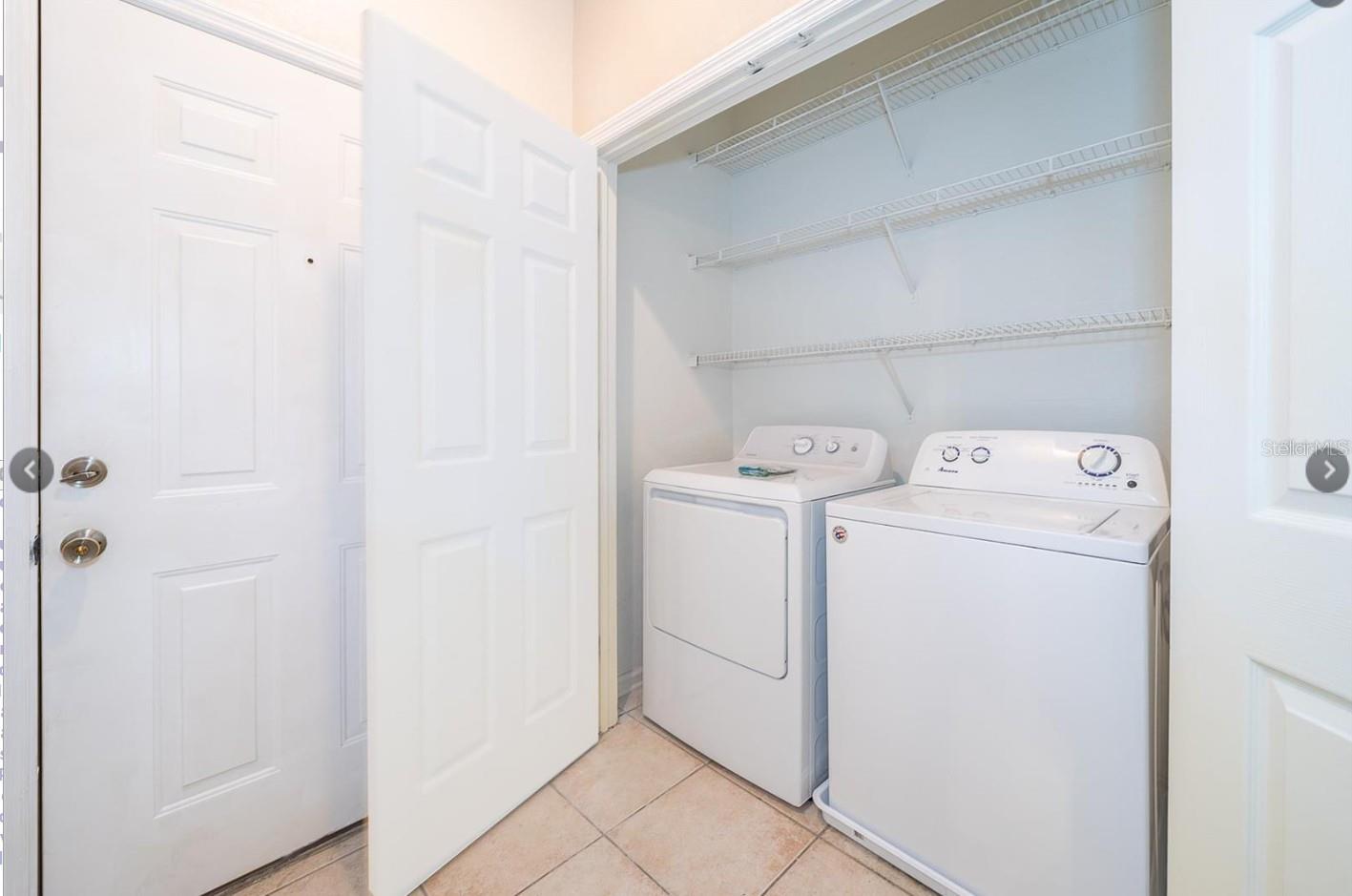 CRESTVIEW CONDO PH 01 - Residential