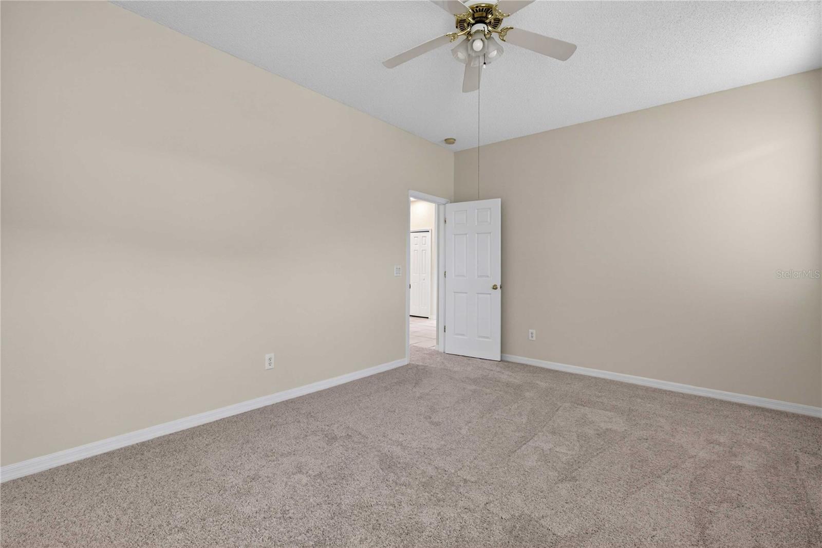 MT DORA COUNTRY CLUB MT DORA PH 02-10 - Residential