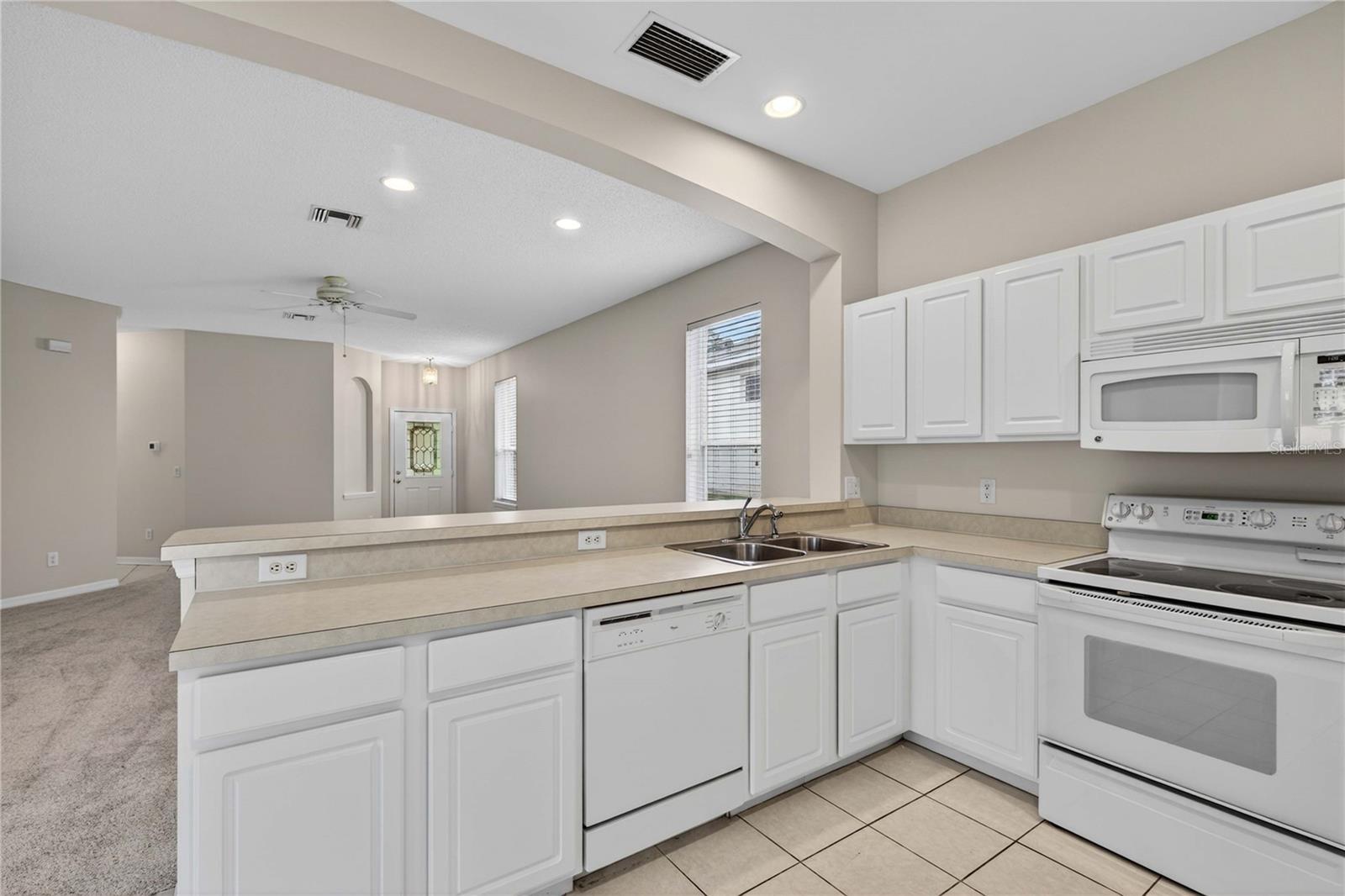 MT DORA COUNTRY CLUB MT DORA PH 02-10 - Residential