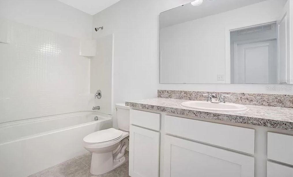 MADISON PLACE - Residential