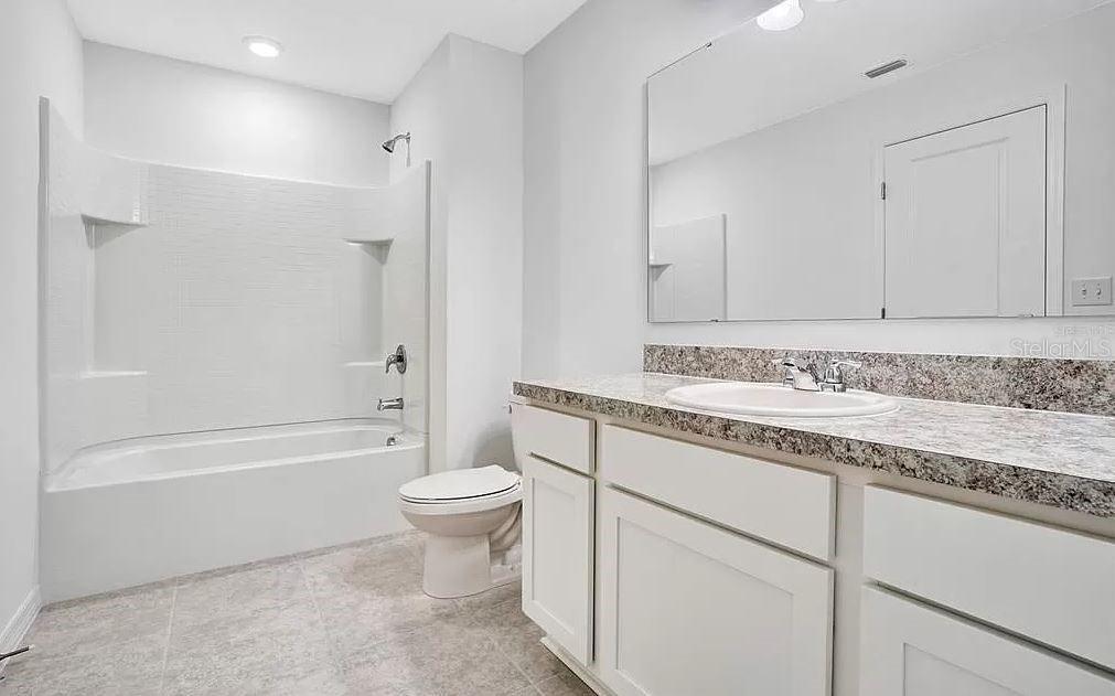 MADISON PLACE - Residential