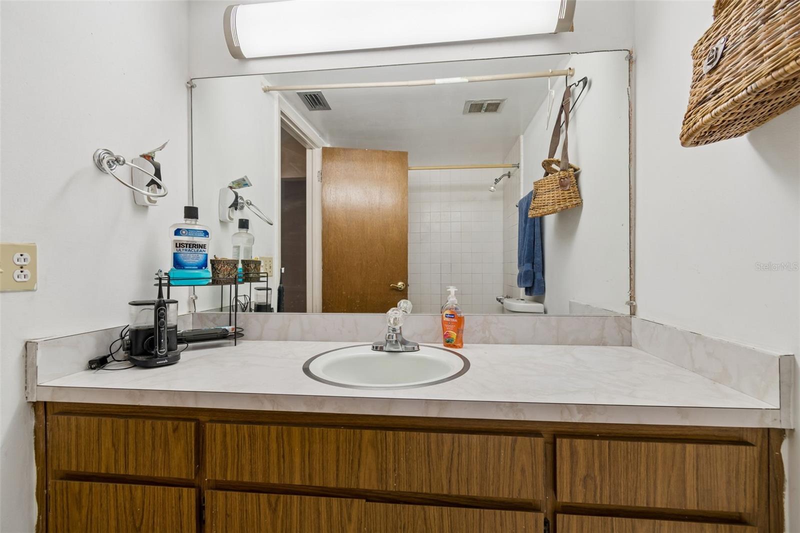 OAKMONT MANOR UNIT 2 - Residential