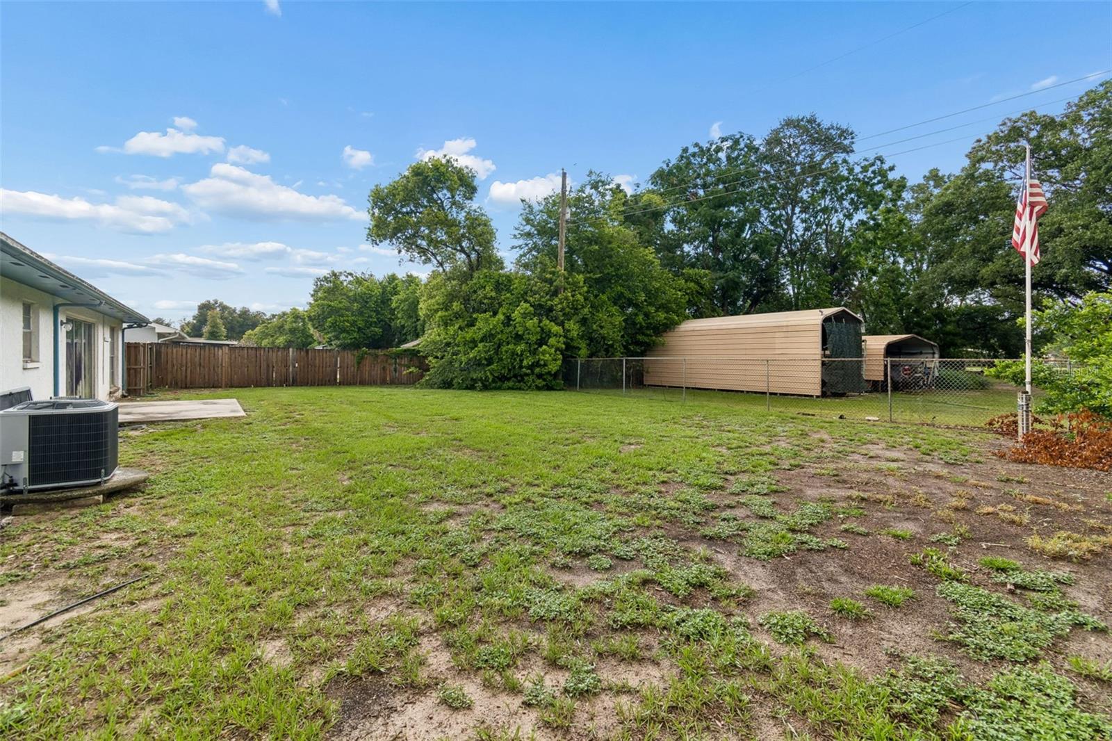 OAKMONT MANOR UNIT 2 - Residential