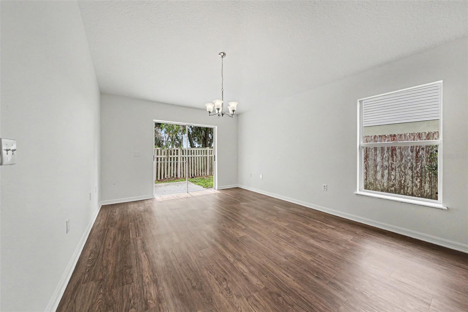 CEDAR HILL REP - Residential