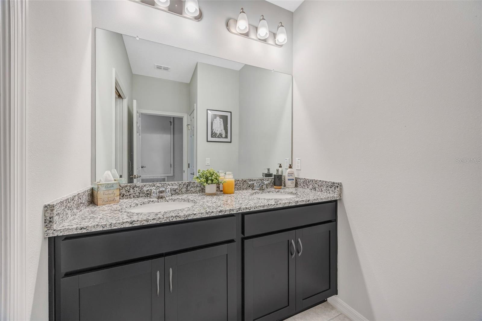 AVALON PARK WEST PRCL E PH I - Residential