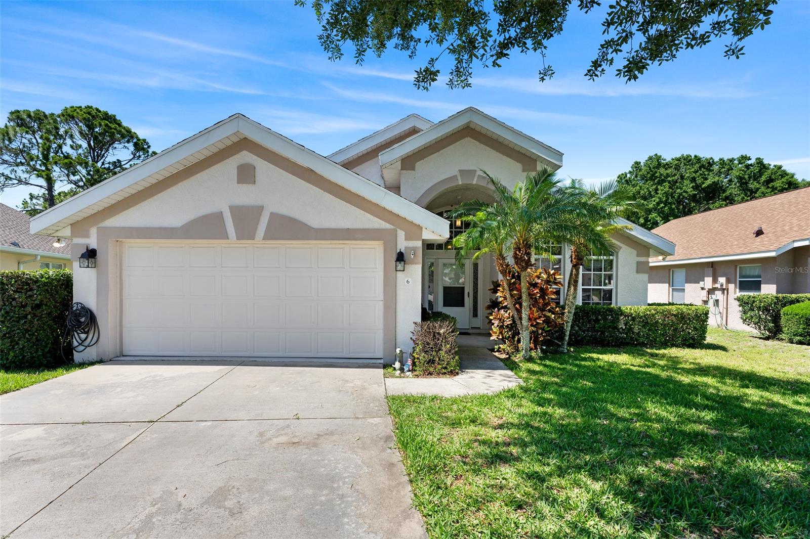 Cypress Cove At Pelican Bay Ph 01 - Residential