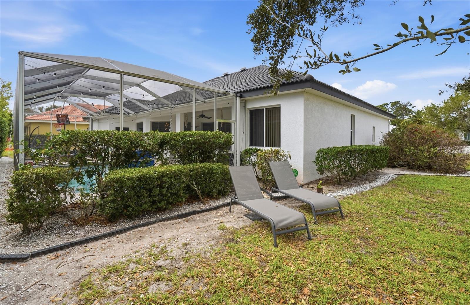 ARBOR LAKES B - Residential