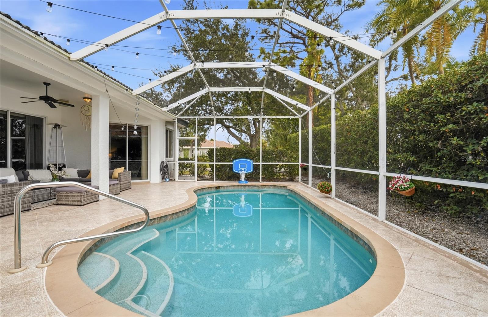 ARBOR LAKES B - Residential