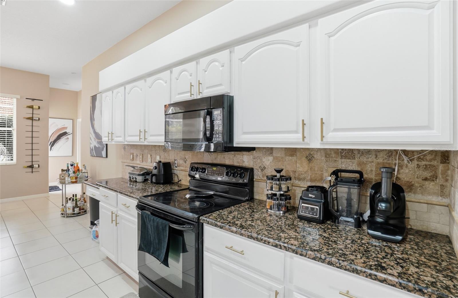 ARBOR LAKES B - Residential