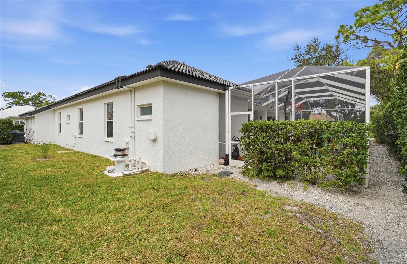 ARBOR LAKES B - Residential