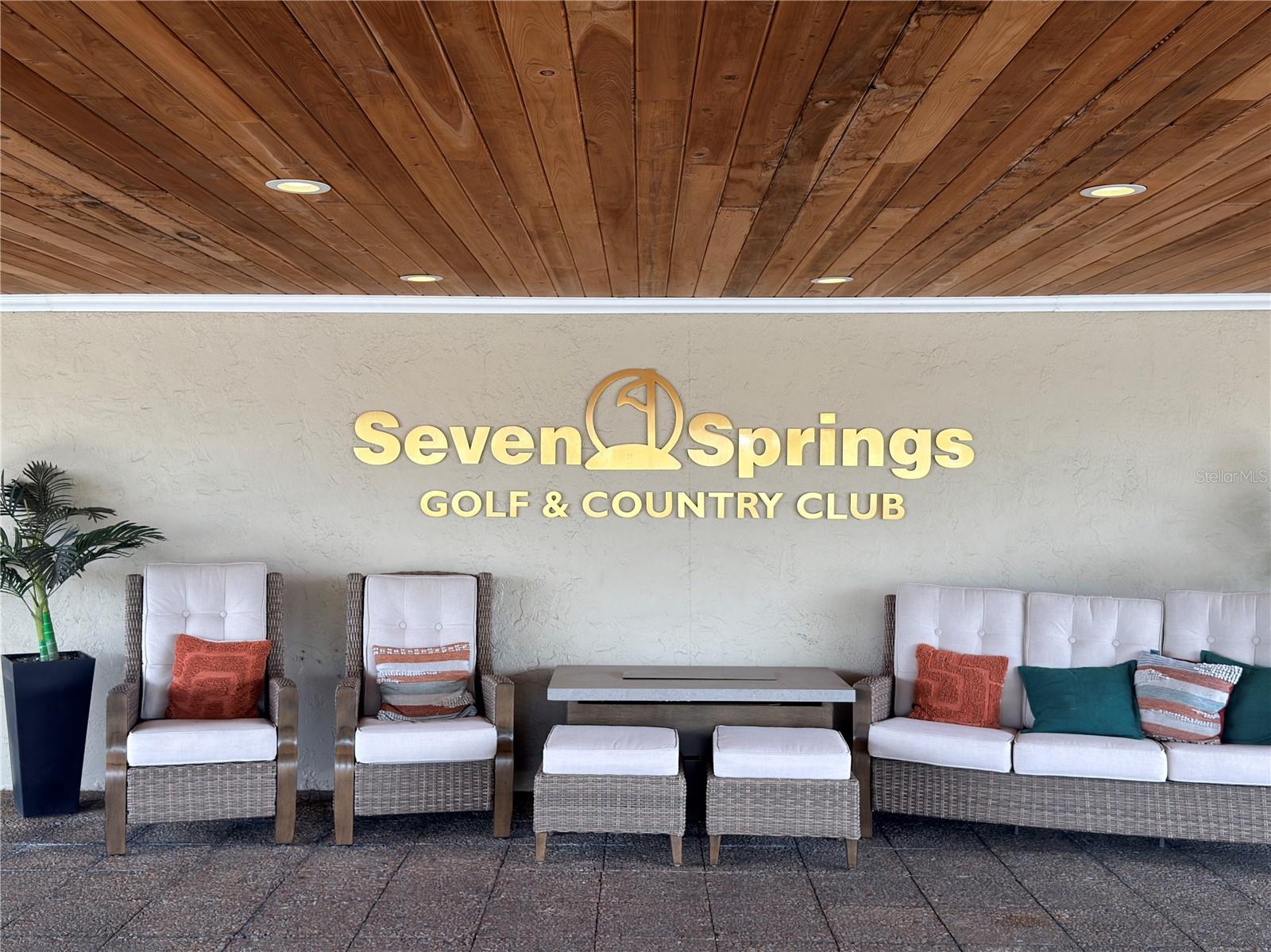 07 SPGS VILLAS CONDO - Residential