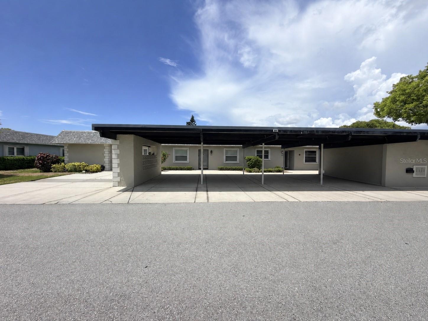 07 SPGS VILLAS CONDO - Residential