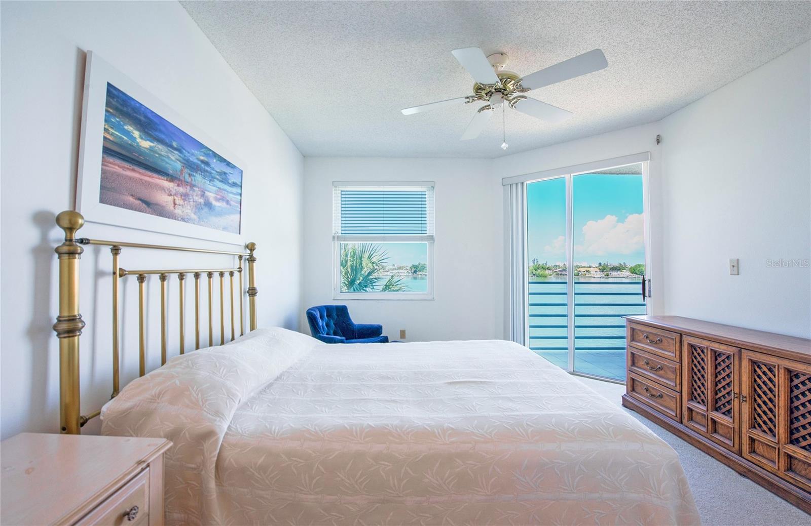 HARBOURSIDE CONDO - Residential