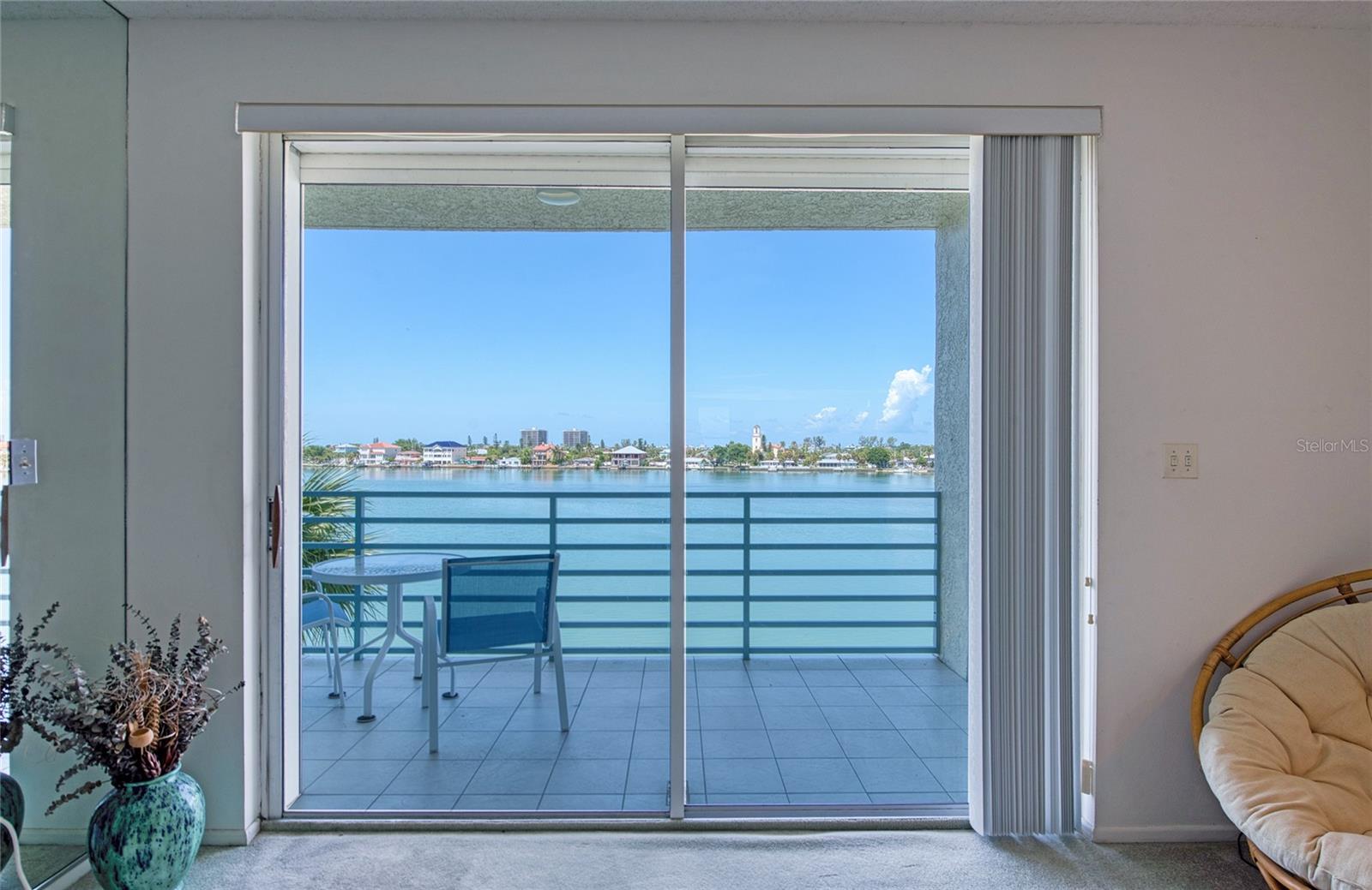 HARBOURSIDE CONDO - Residential