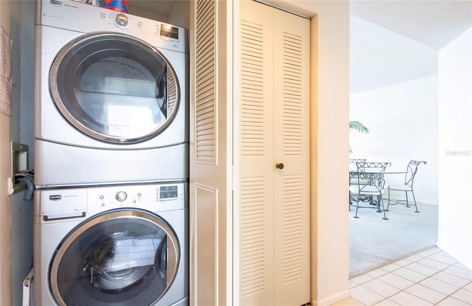 HARBOURSIDE CONDO - Residential