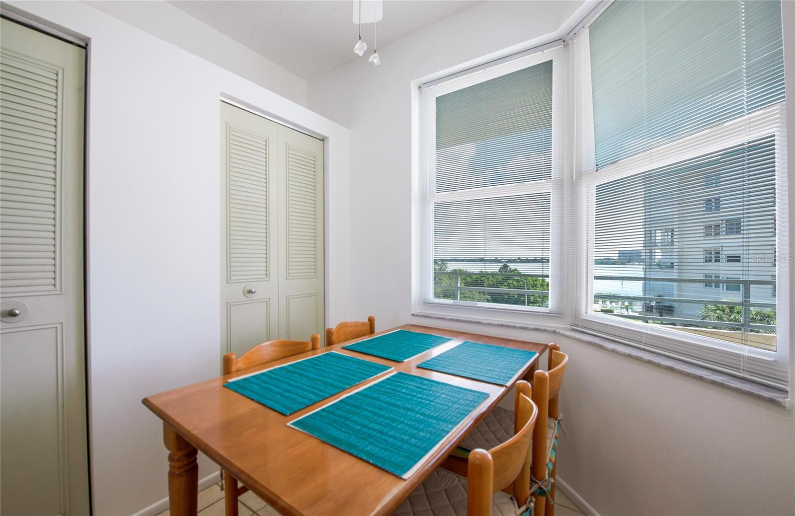 HARBOURSIDE CONDO - Residential