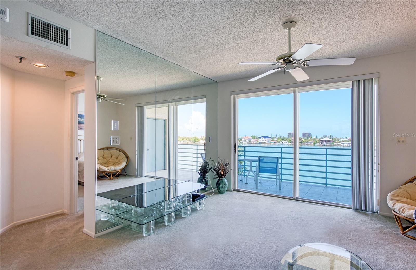 HARBOURSIDE CONDO - Residential