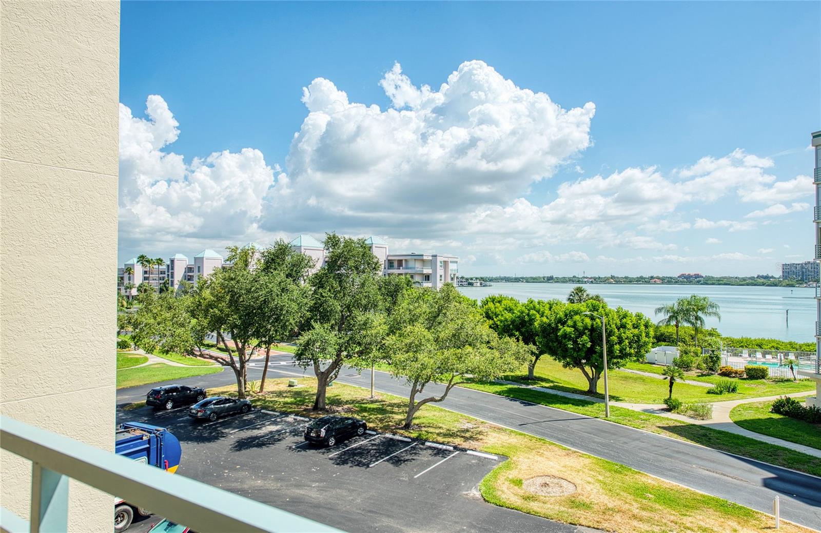 HARBOURSIDE CONDO - Residential