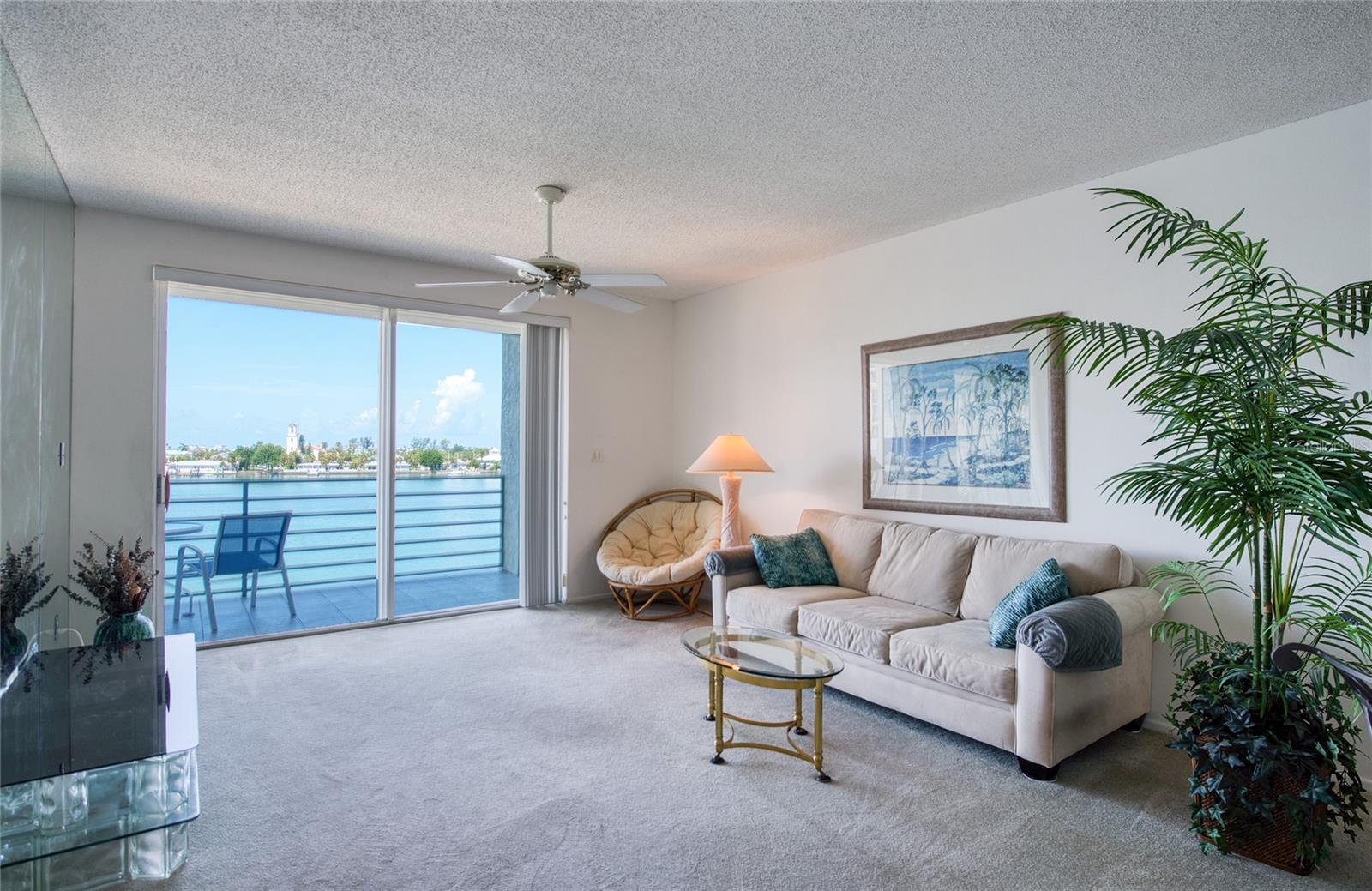 HARBOURSIDE CONDO - Residential