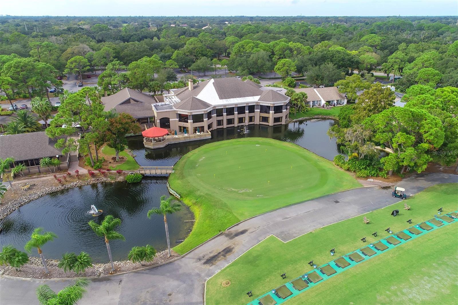 MEADOWS CC VILLAS - Residential