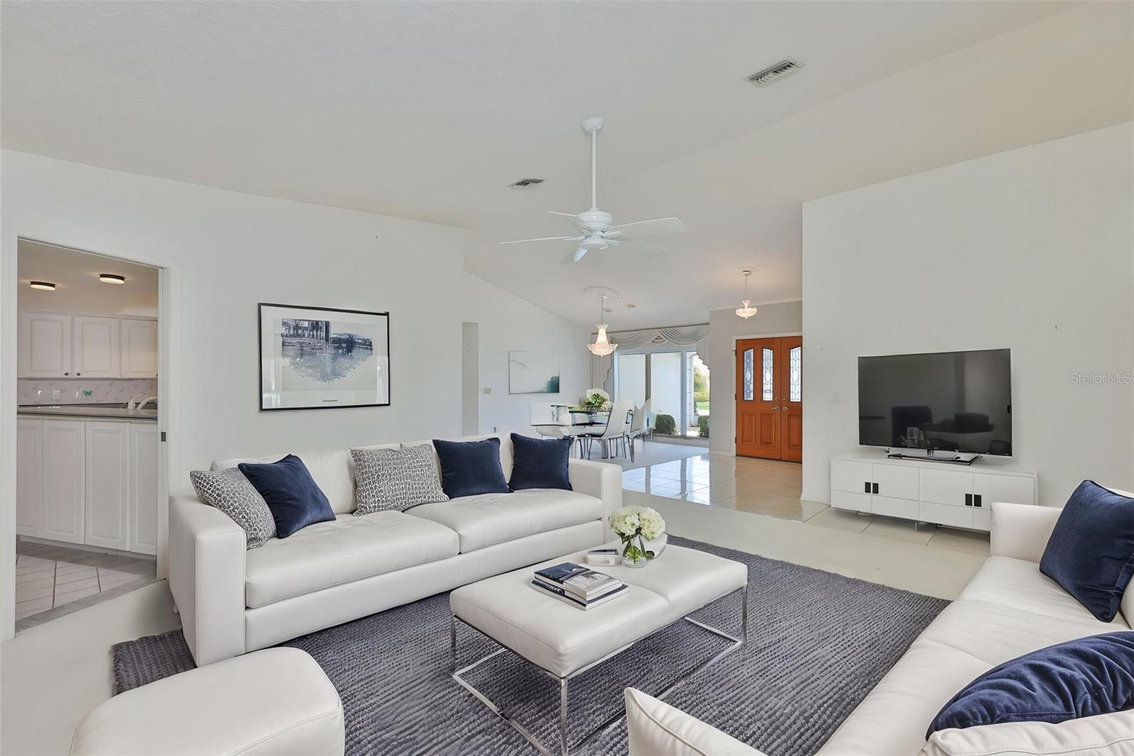 CALOOSA COUNTRY CLUB ESTATES U - Residential