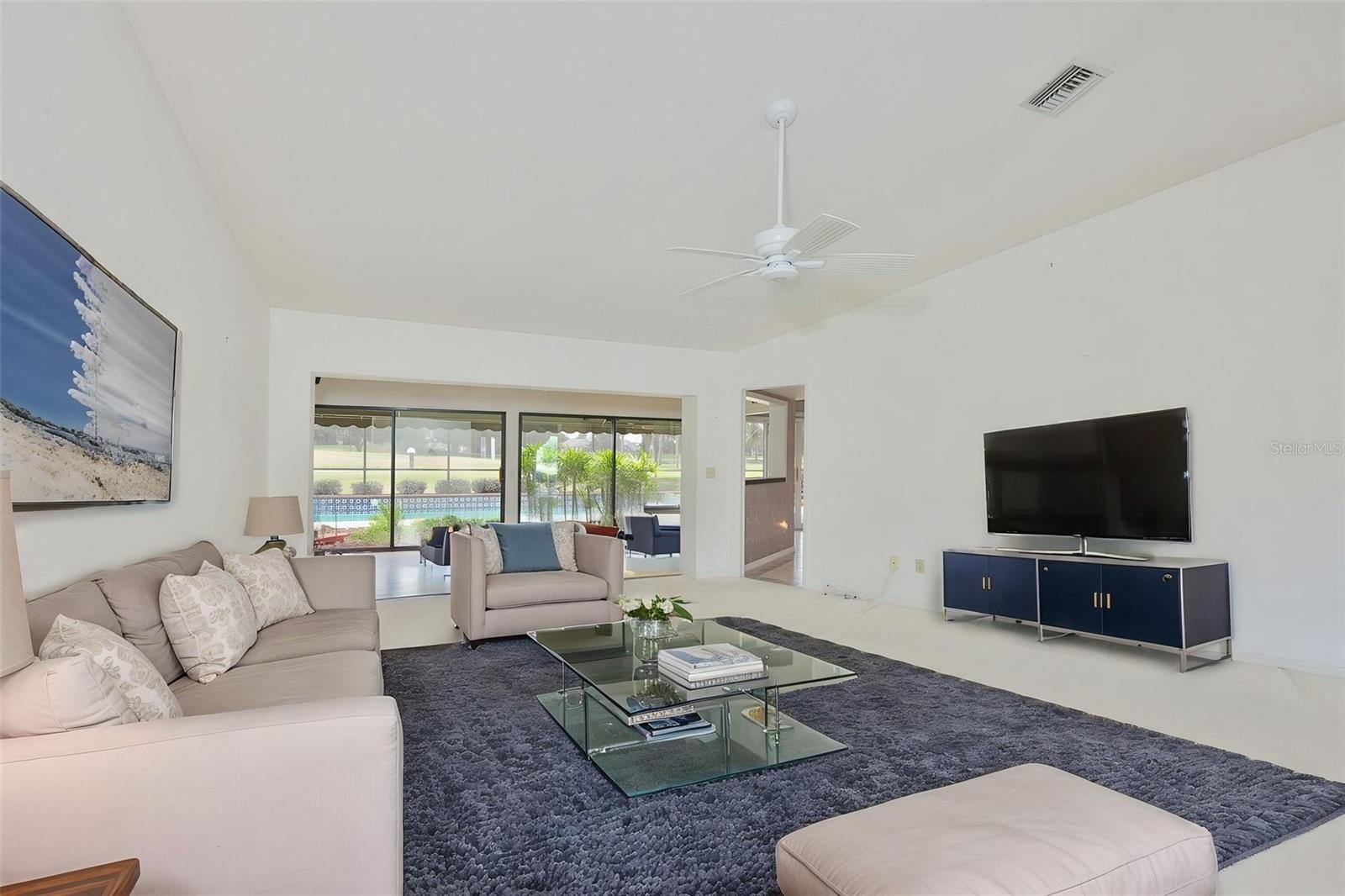 CALOOSA COUNTRY CLUB ESTATES U - Residential