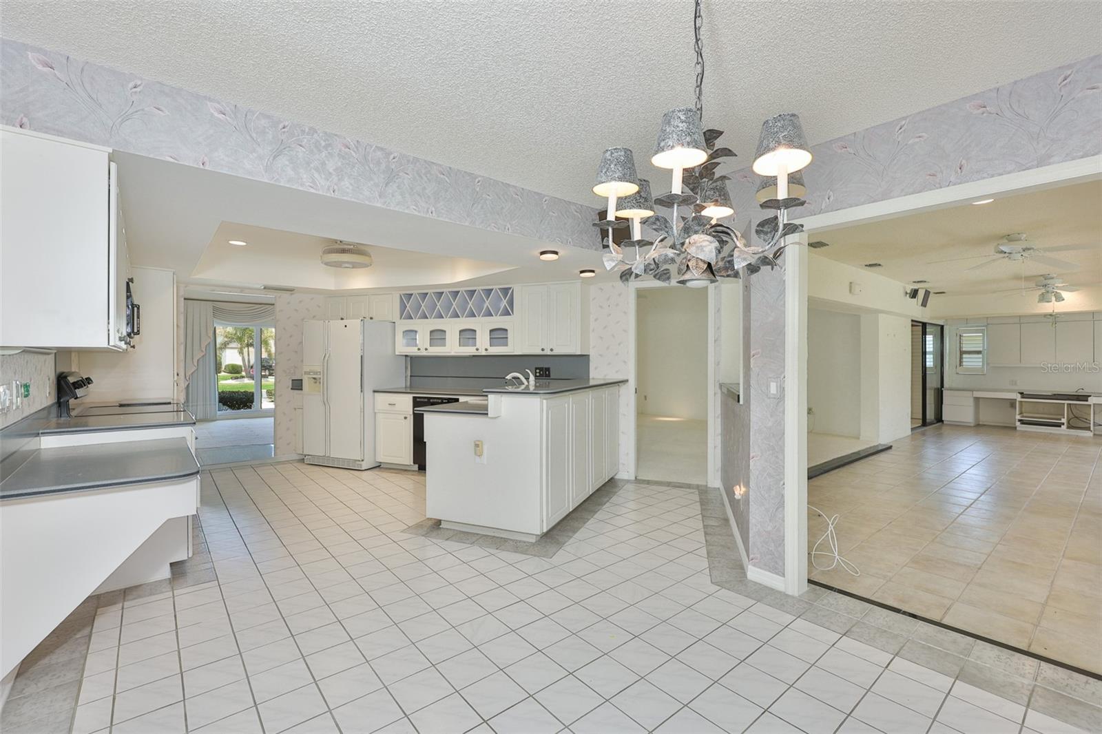 CALOOSA COUNTRY CLUB ESTATES U - Residential