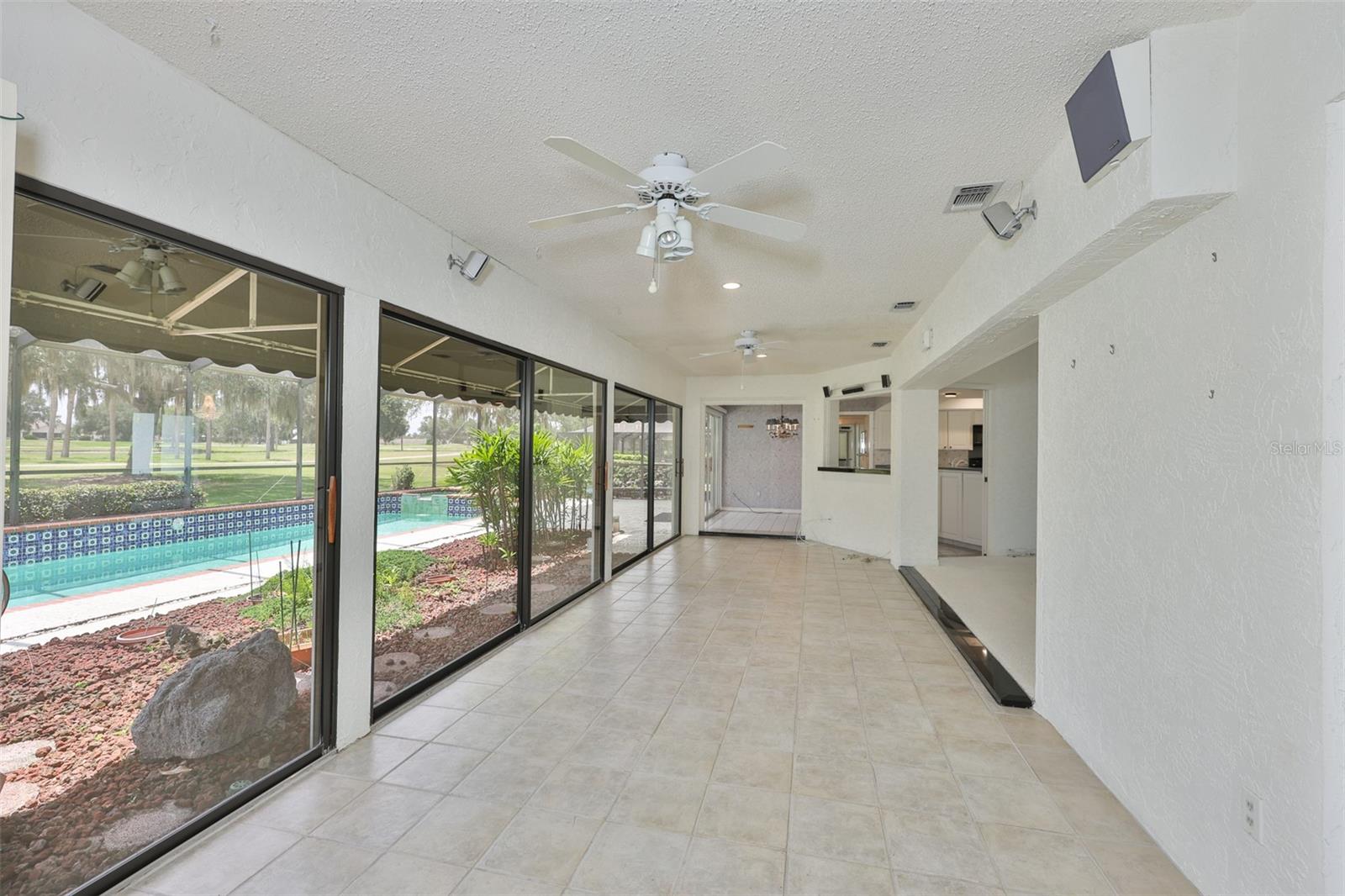 CALOOSA COUNTRY CLUB ESTATES U - Residential