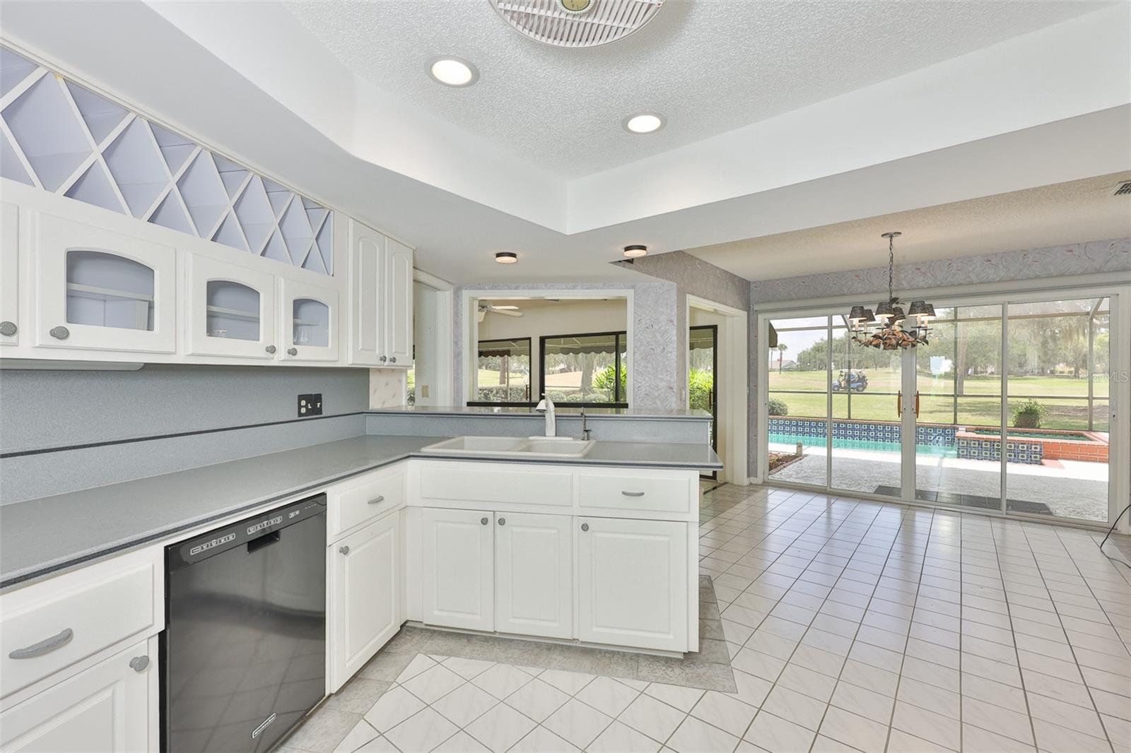 CALOOSA COUNTRY CLUB ESTATES U - Residential