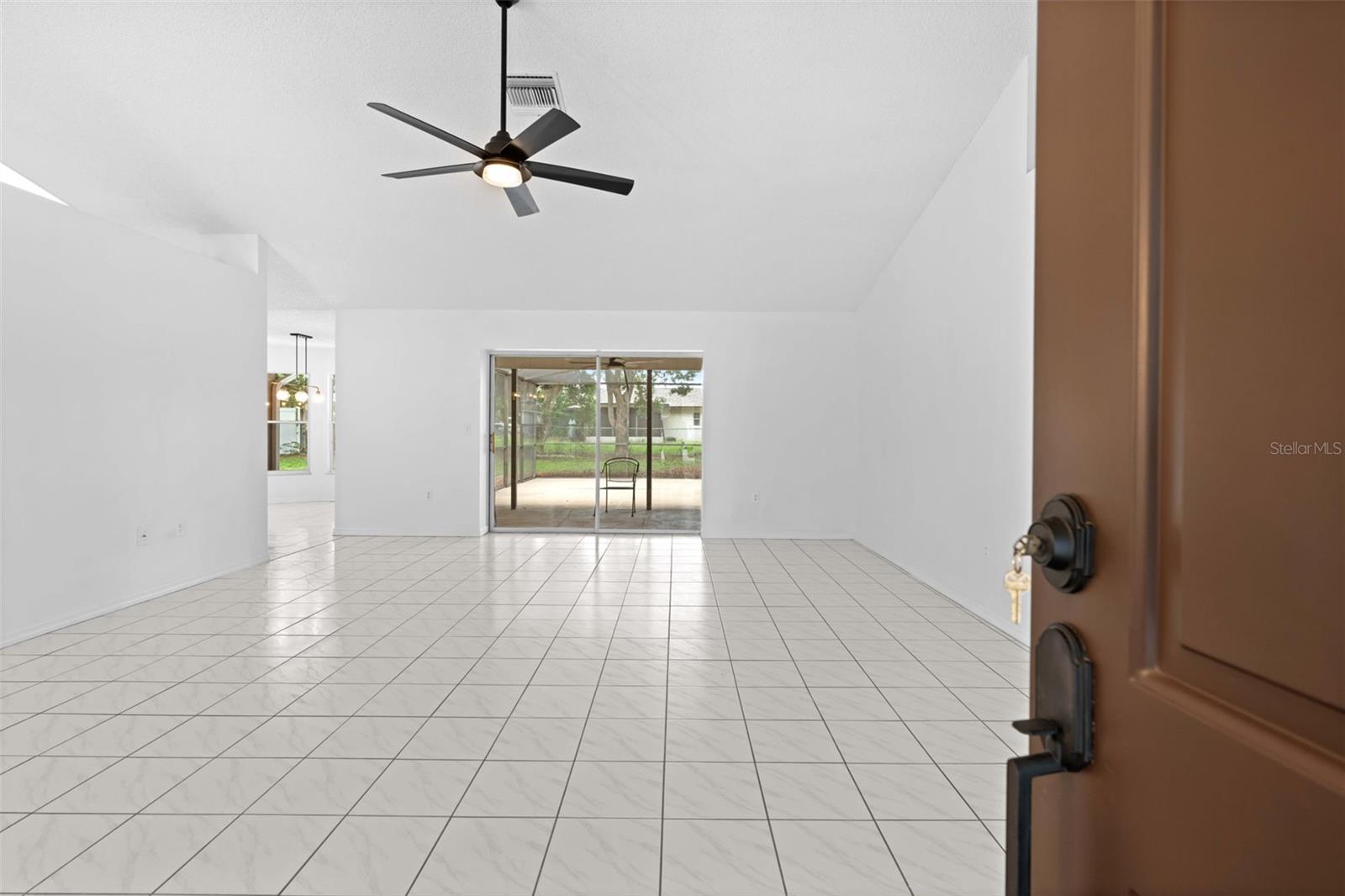 SPRING HILL - Residential