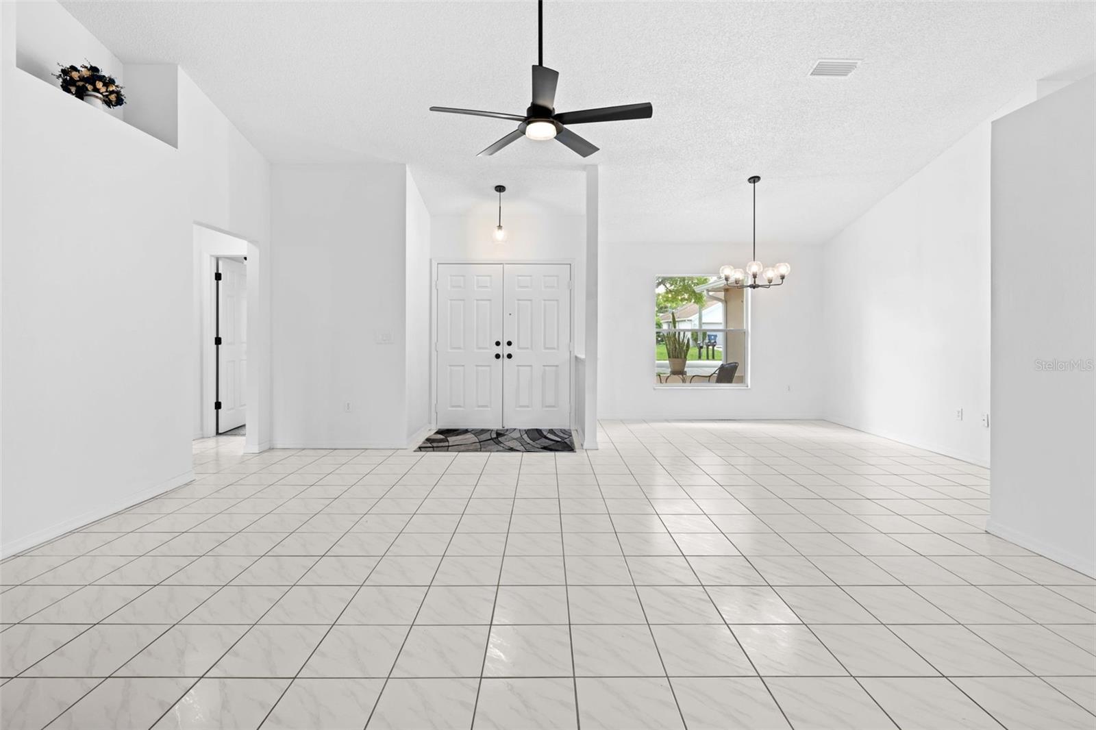SPRING HILL - Residential
